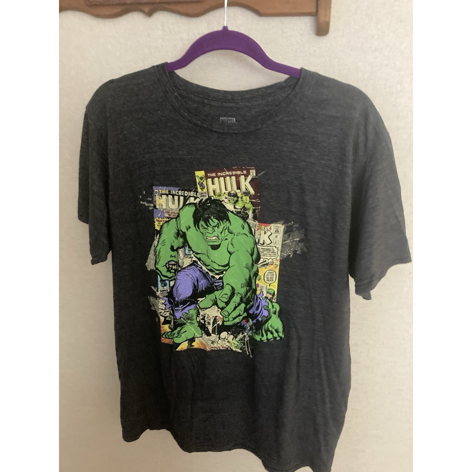Incredible Hulk Tshirt Mens Large